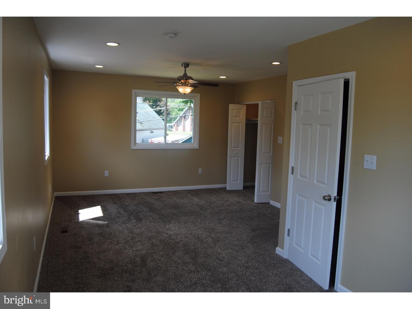 45 Goldengate Road Levittown, PA 19057 - Photo 21 of 25 Gallery Image 21