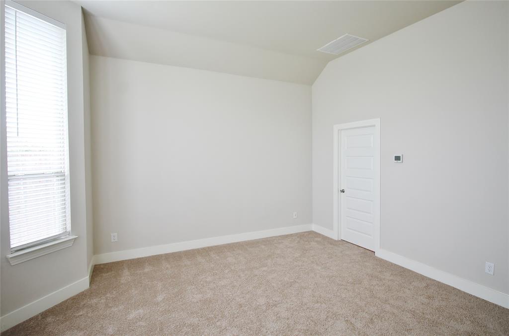 1665 Sheldon Drive Forney, TX 75126 - Photo 14 of 31