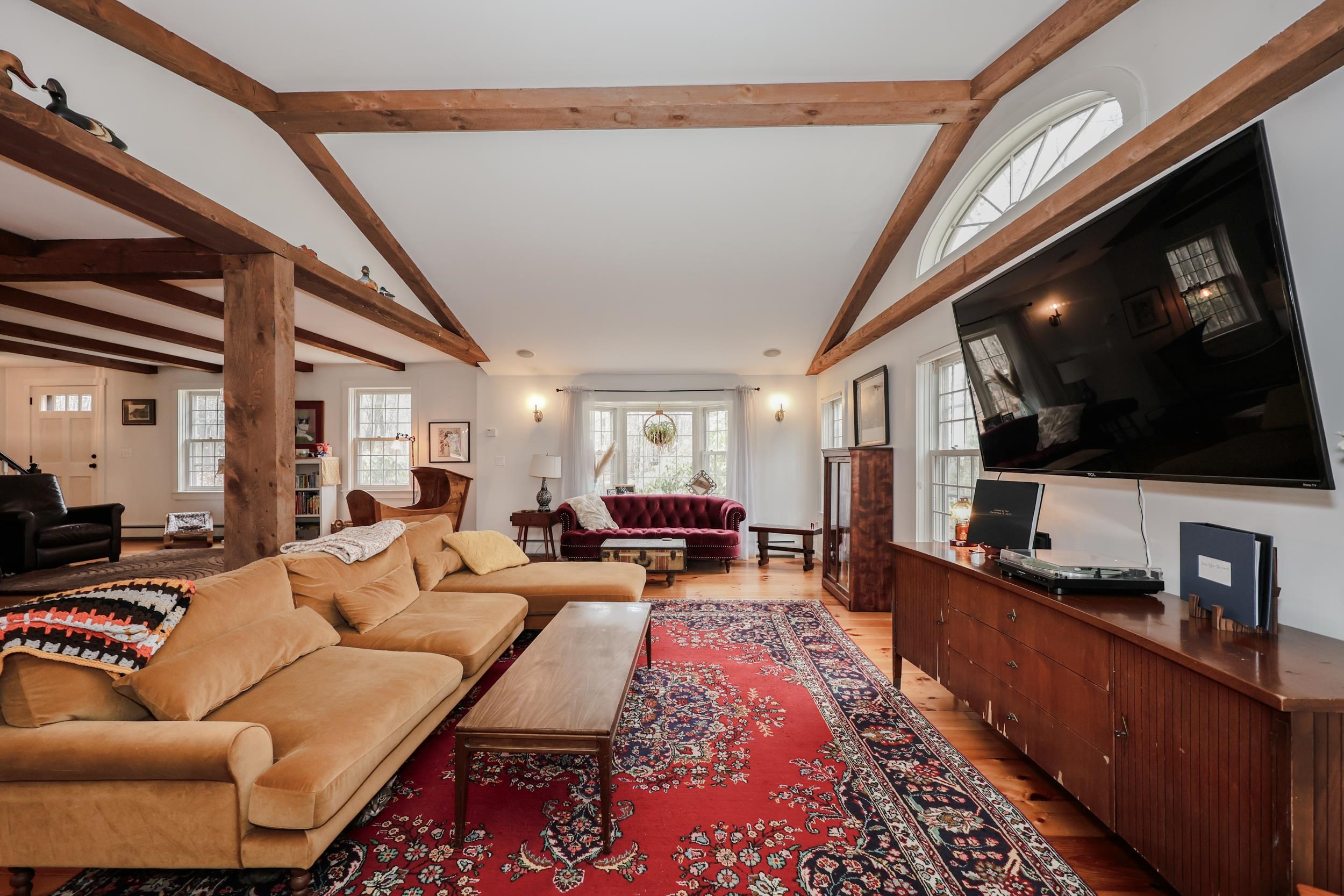 406 4th Range Road Pembroke, NH 03275 - Photo 12 of 40