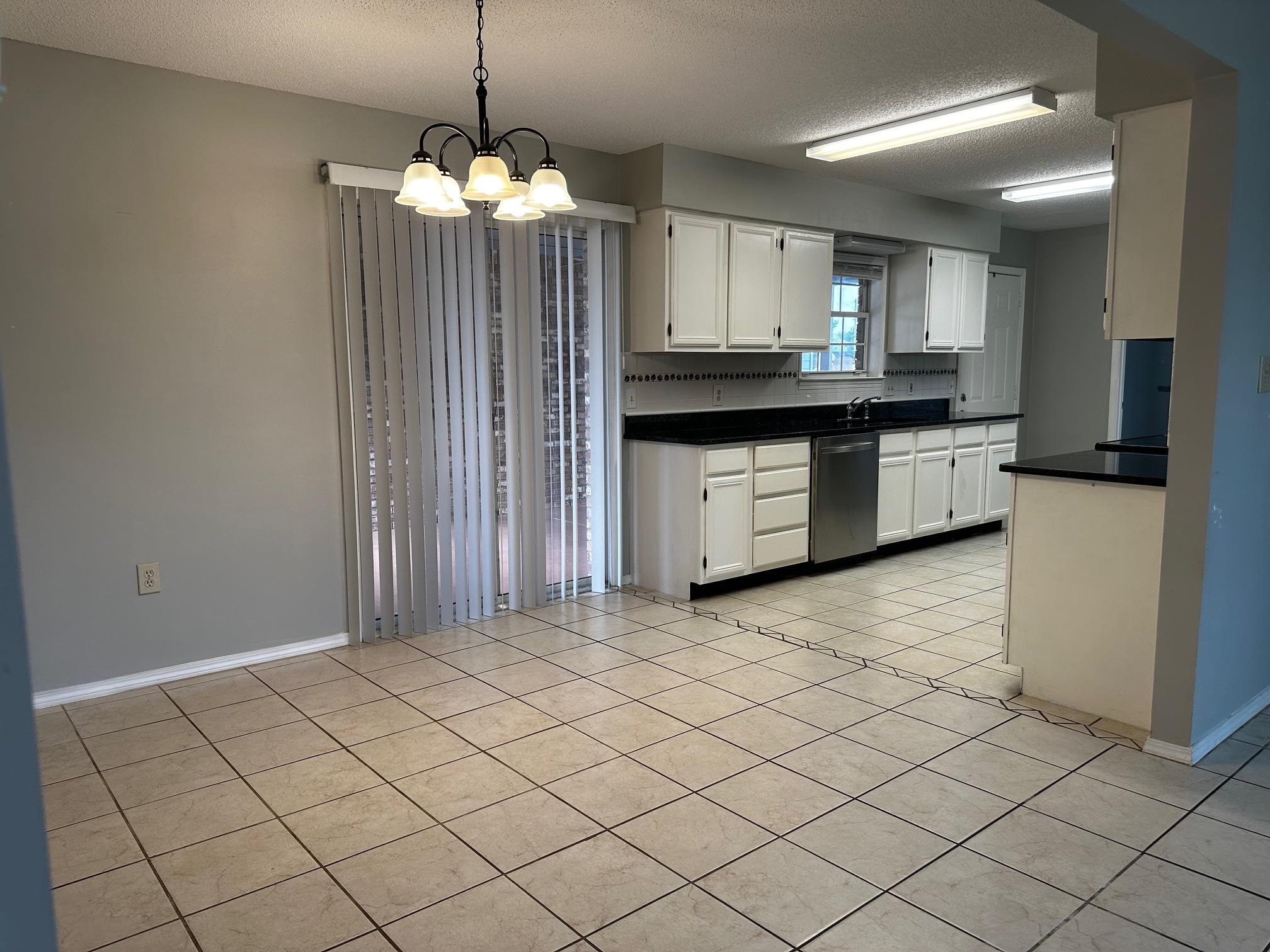 506 Ariel Avenue Foley, AL 36535 - Photo 24 of 48 Dining