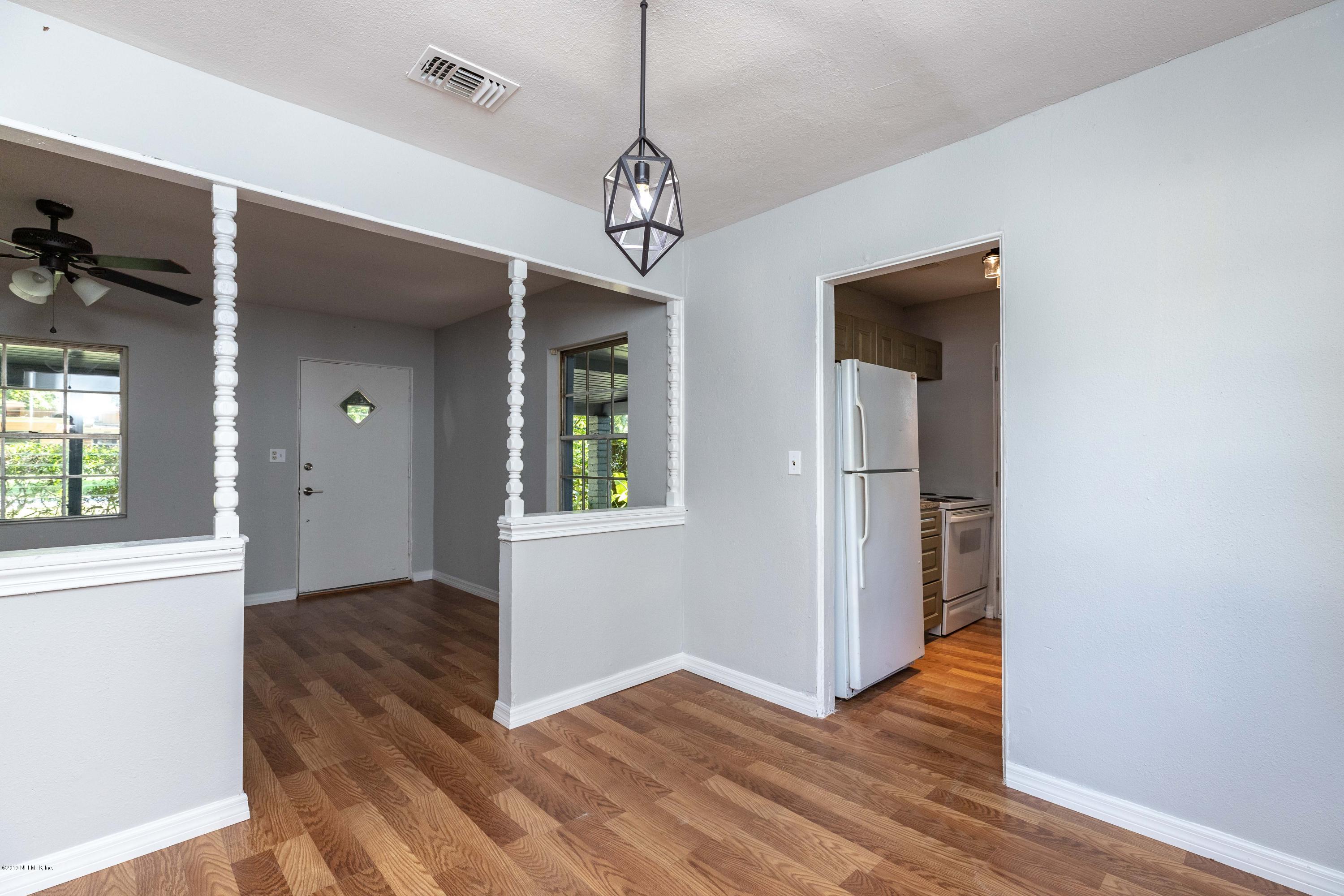 5318 South River Road Jacksonville, FL 32211 - Photo 7 of 32 a view interior of a house and wooden floor windows