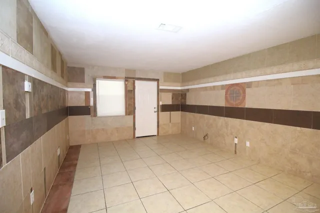 a view of empty room