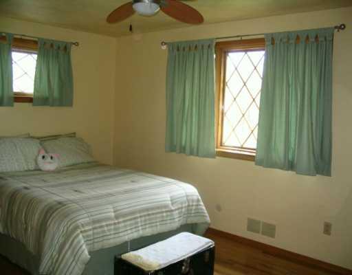 310 Leslie Road Valencia, PA 16059 - Photo 5 of 8 Master Bedroom.