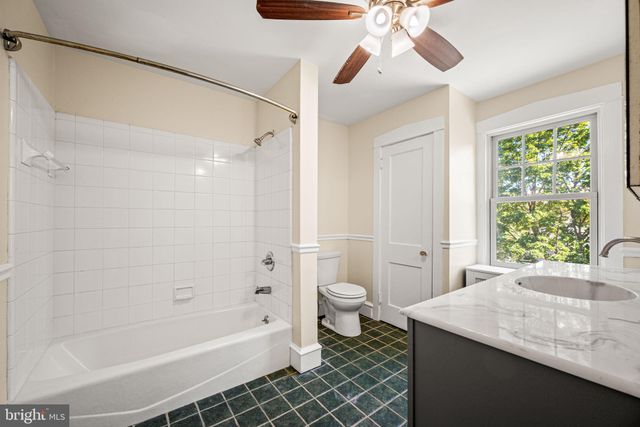 $480,000 | 112 East Franklin Avenue, Collingswood, NJ 08108