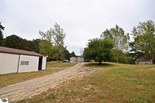 3478 North Skookum Road Luther, MI 49656 - Photo 4 of 5 1840064-9