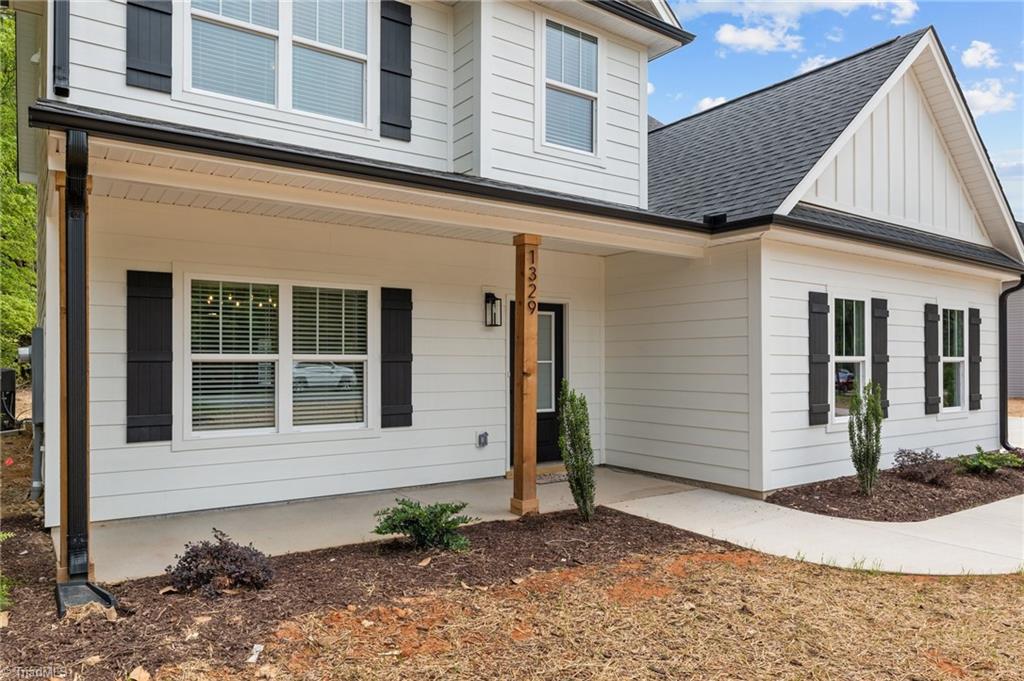 1329 Union Cross Road Kernersville, NC 27284 - Photo 7 of 50