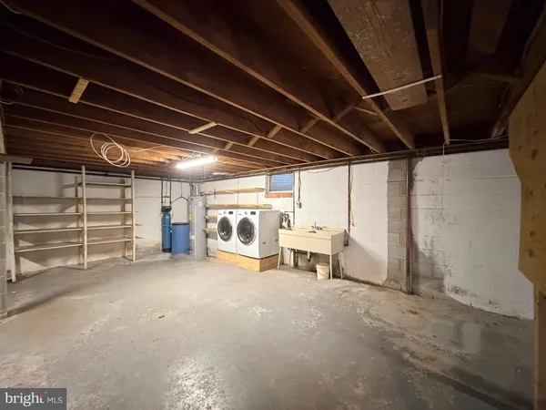 $349,900 | 1755 North Hayfield Road, Winchester, VA 22603