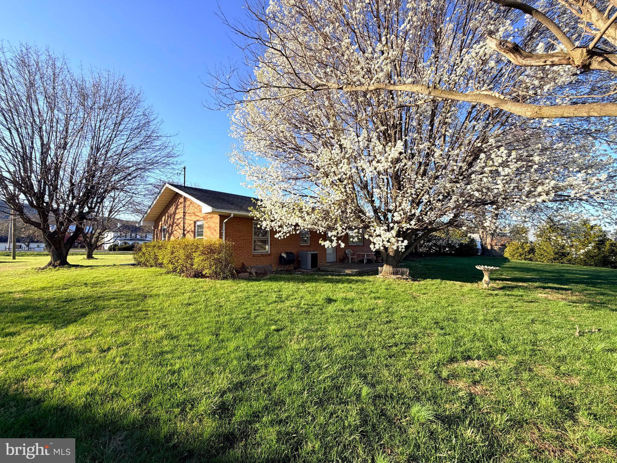 1755 North Hayfield Road Winchester, VA 22603 - Photo 2 of 11