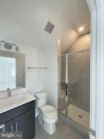 $4,250 | 4945 Purdy Alley, Rockville, MD 20850