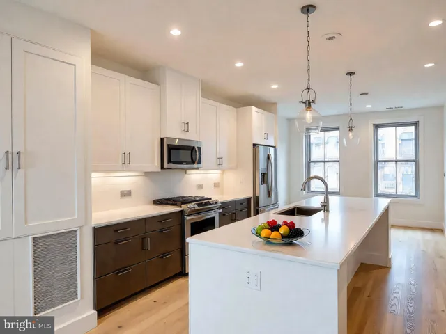 $4,250 | 4945 Purdy Alley, Rockville, MD 20850