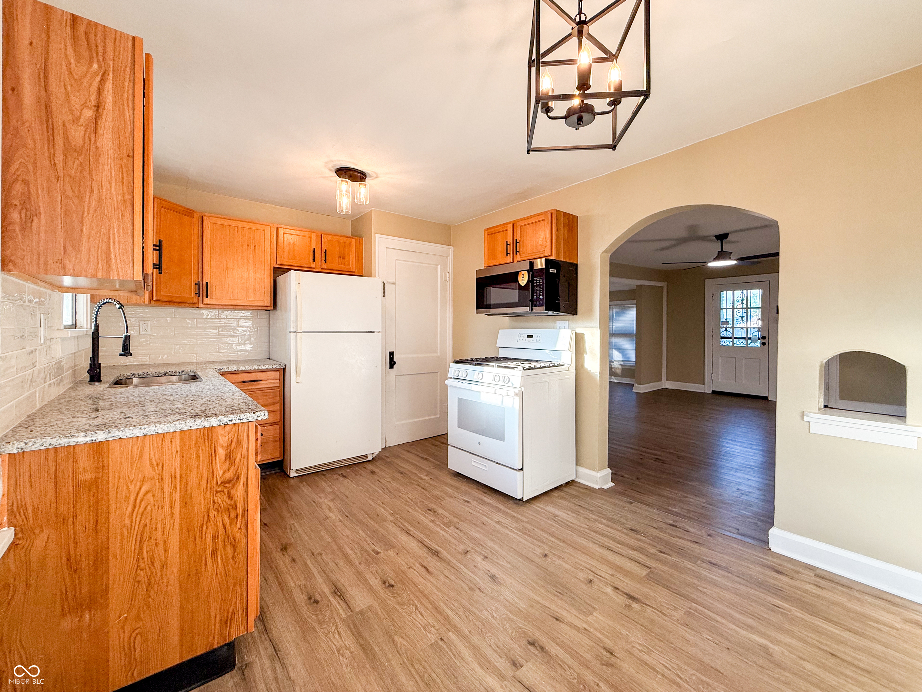 3619 Andover Road Anderson, IN 46013 - Photo 16 of 26 Gallery Image 16