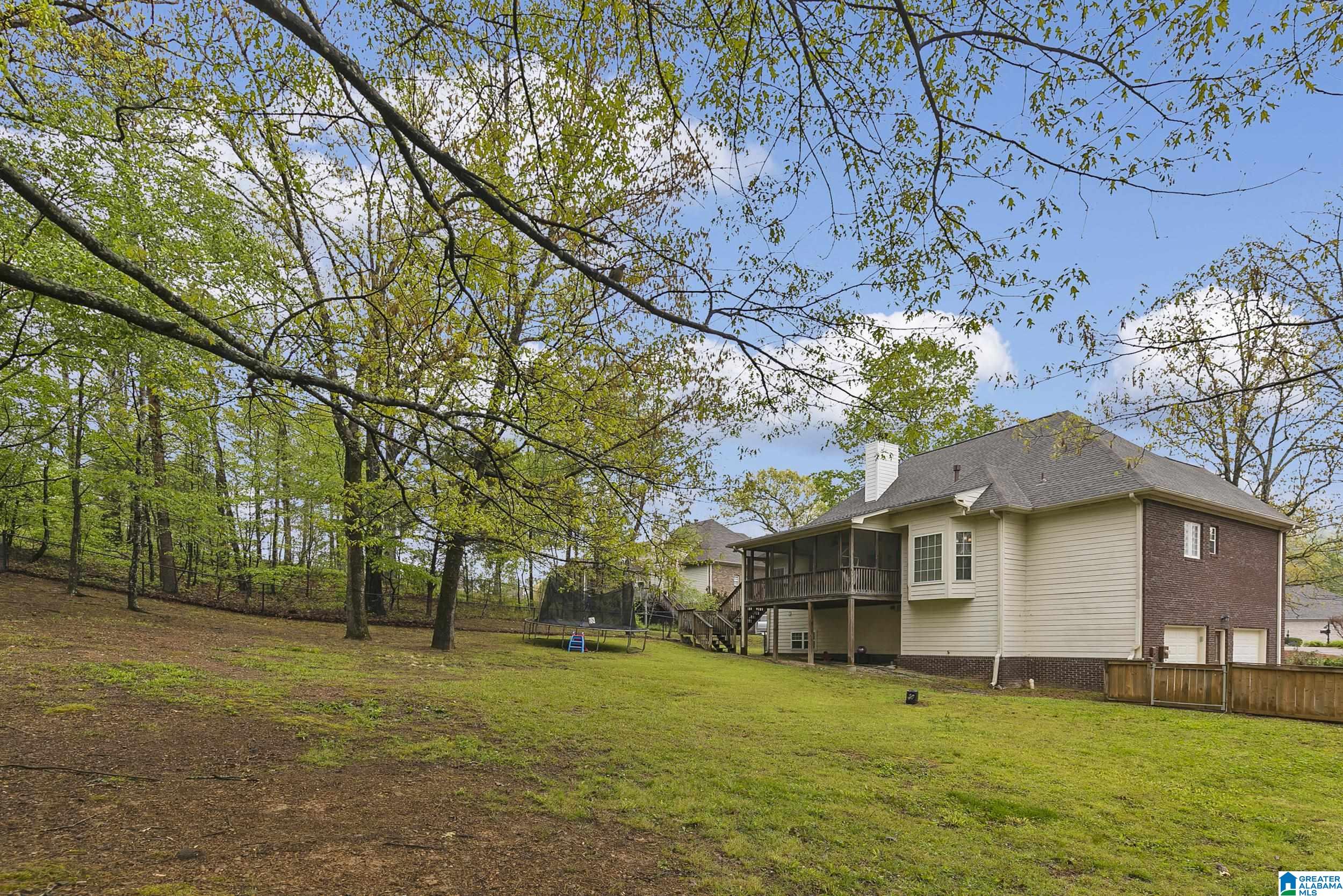 104 Silverleaf Circle Pelham, AL 35124 - Photo 27 of 28
