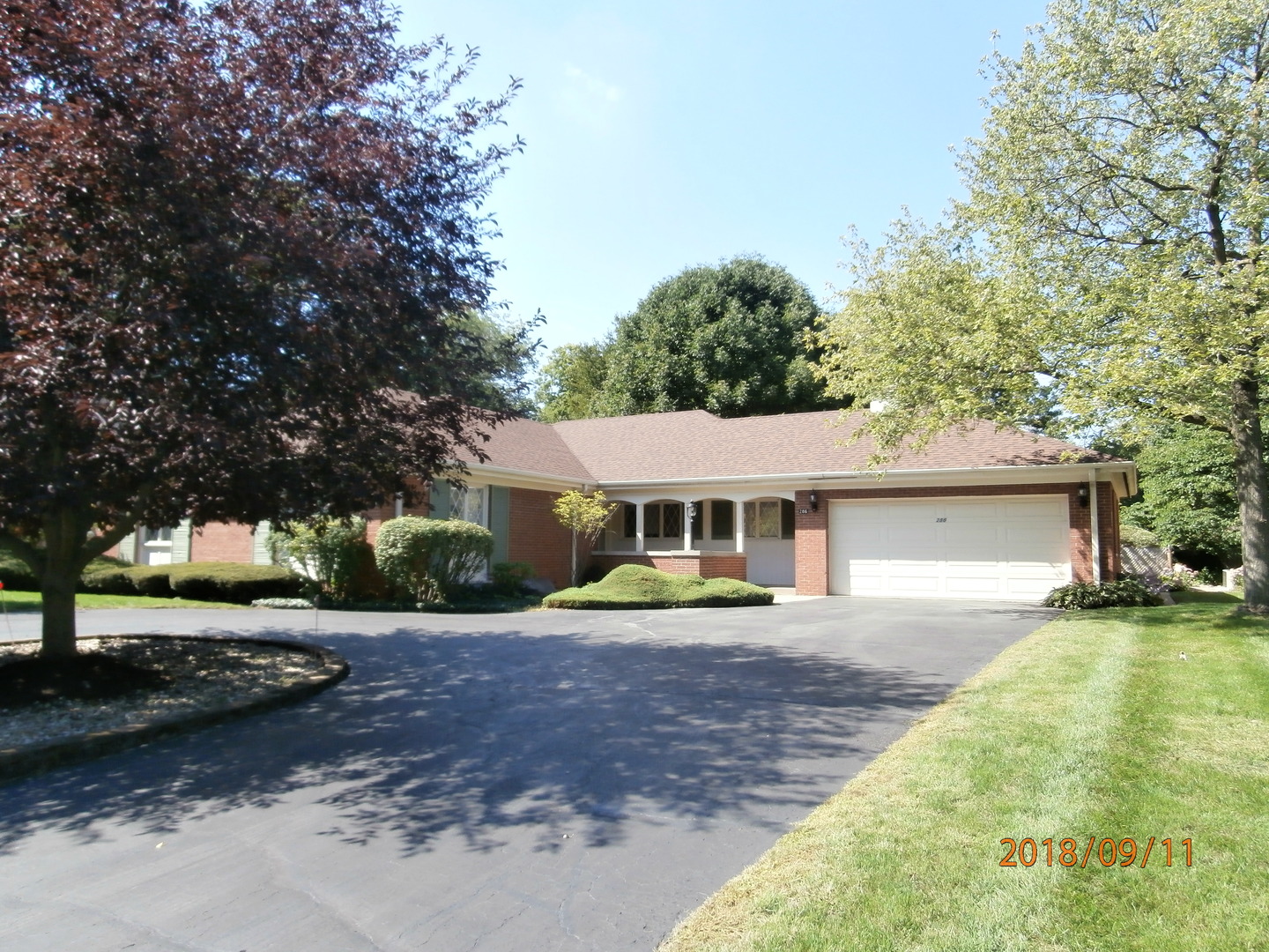 286 Longcommon Road Riverside, IL 60546 - Photo 1 of 24
