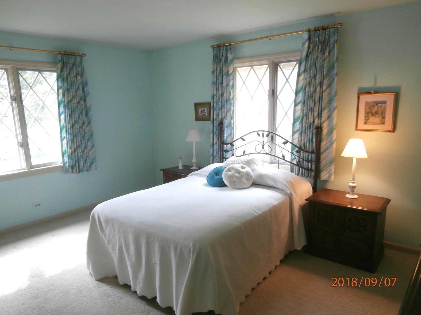 286 Longcommon Road Riverside, IL 60546 - Photo 16 of 24