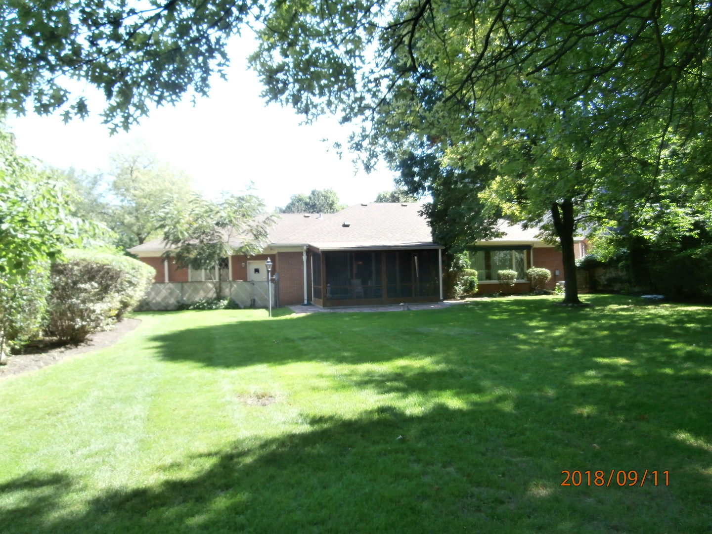 286 Longcommon Road Riverside, IL 60546 - Photo 21 of 24