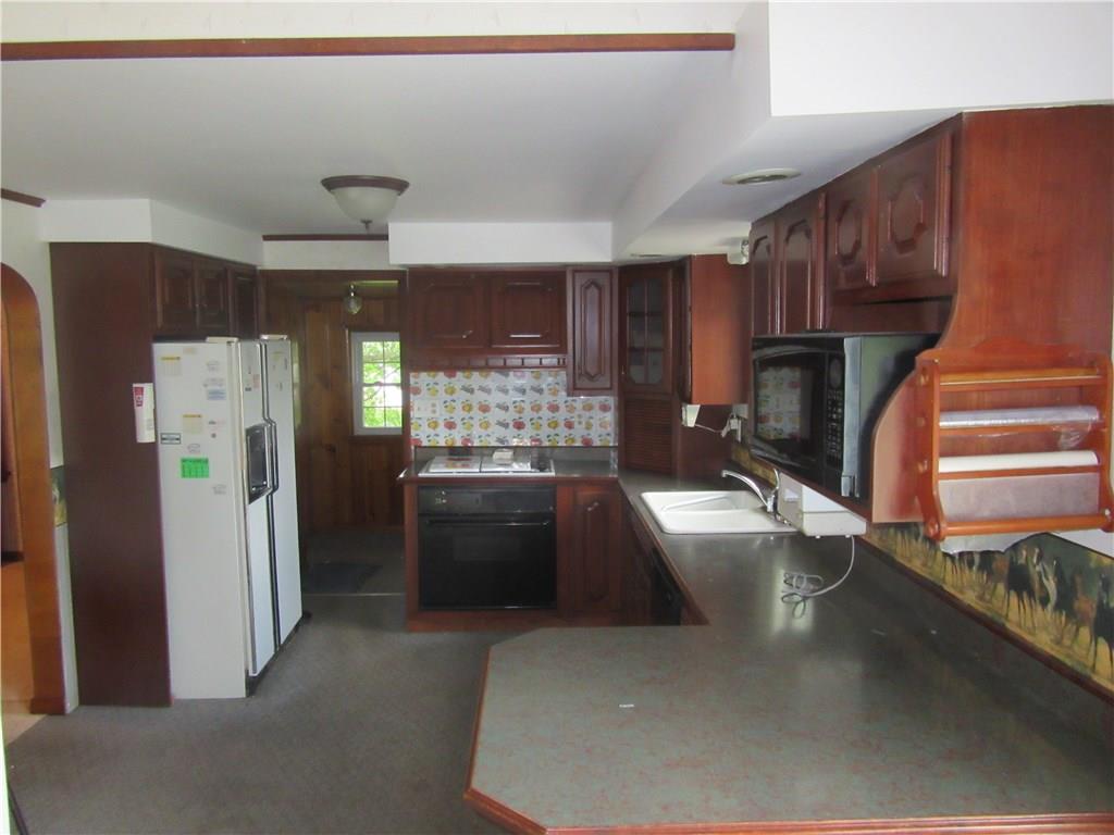 142 R Upper Road Stoystown, PA 15563 - Photo 2 of 10 Gallery Image 2