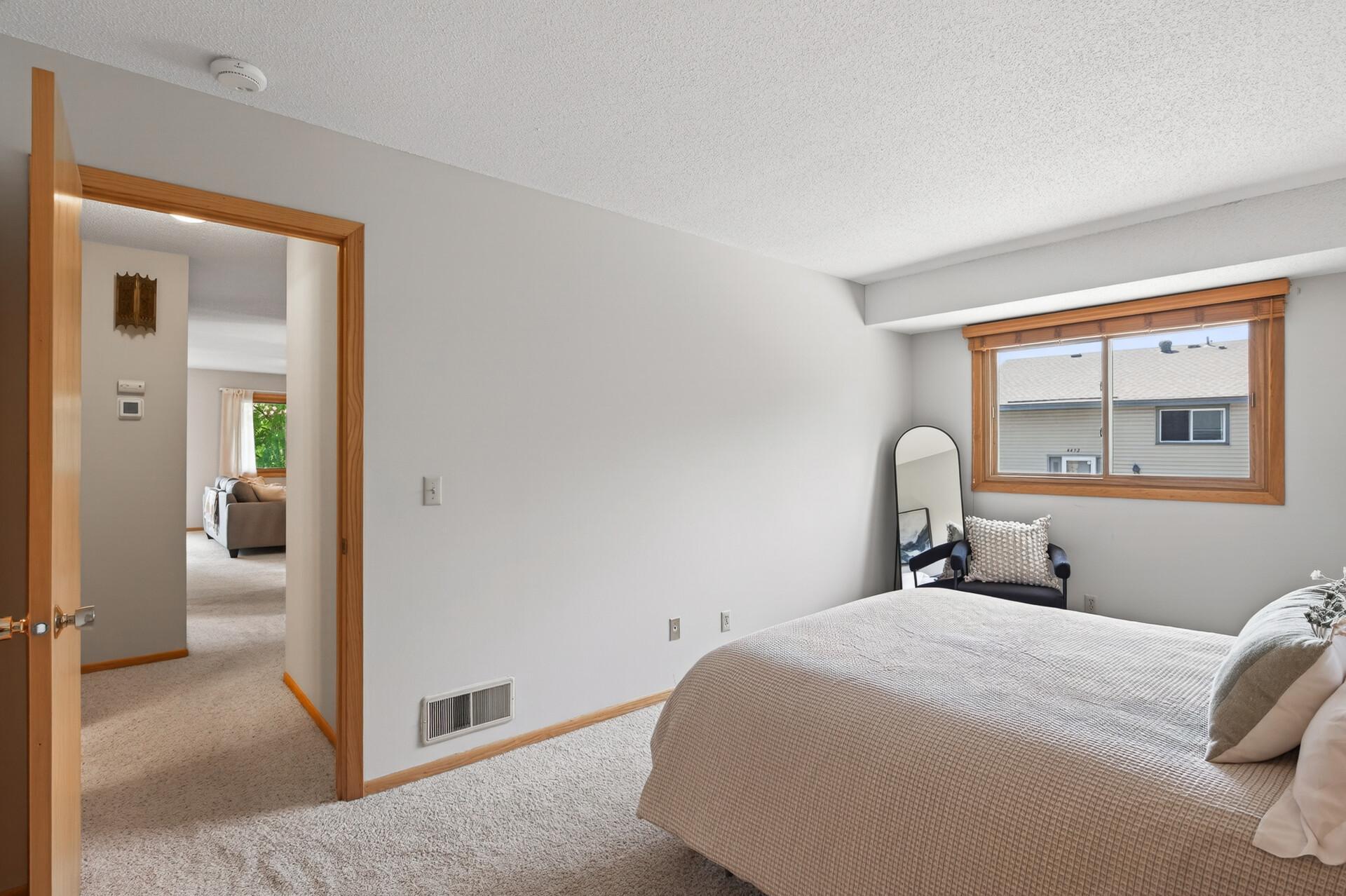 4448 Woodgate Point Eagan, MN 55122 - Photo 17 of 30