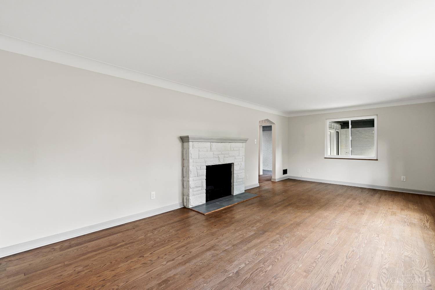 2836 Banning Road Cincinnati, OH 45239 - Photo 6 of 43