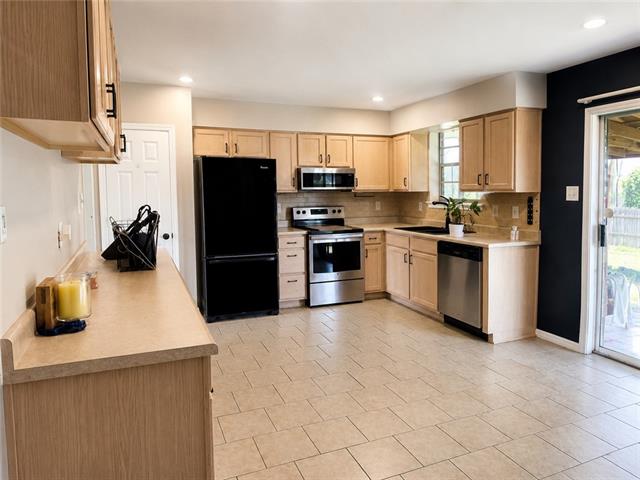 5112 Willowtree Road Marrero, LA 70072 - Photo 2 of 15