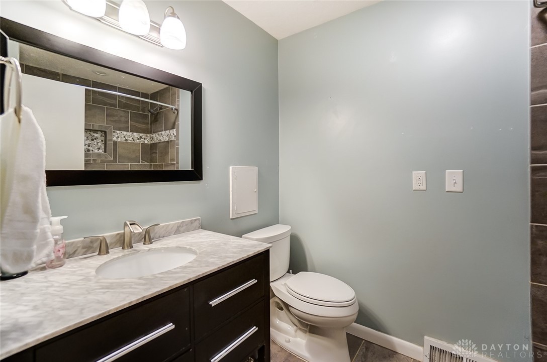 4112 Lotz Road Dayton, OH 45429 - Photo 31 of 62 Gallery Image 31