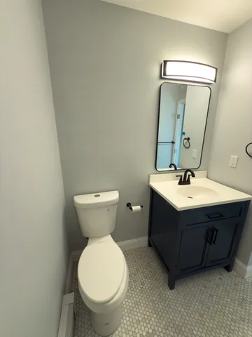 $477,000 | 3 Fairview Drive, Stonington, CT 06379