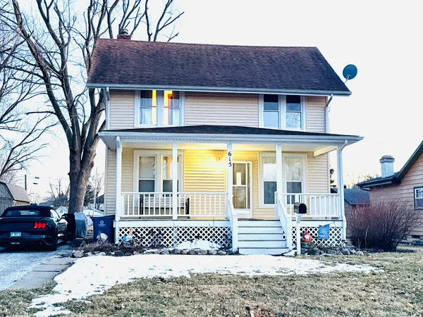 $109,000 | 615 East Seminary Avenue, Hoopeston, IL 60942