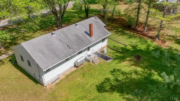 $279,900 | 1091 Acorn Road, Nathalie, VA 24577