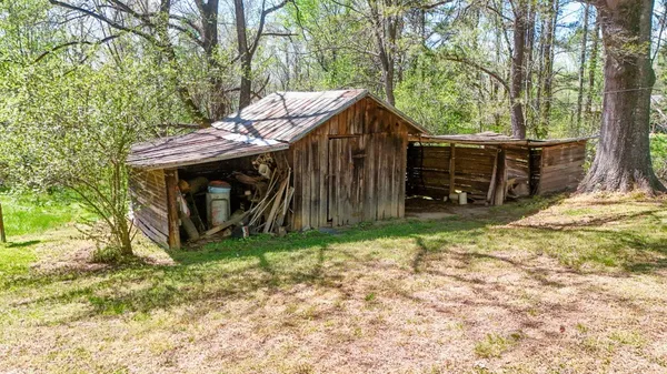 $279,900 | 1091 Acorn Road, Nathalie, VA 24577