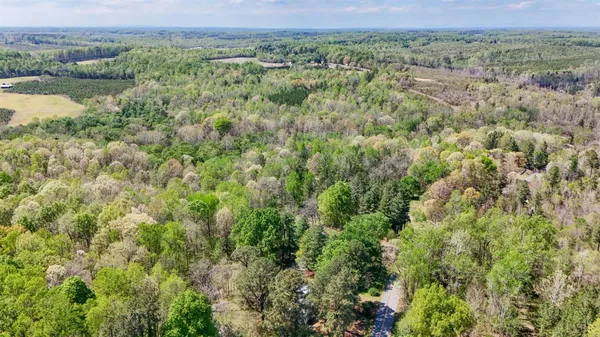 $279,900 | 1091 Acorn Road, Nathalie, VA 24577