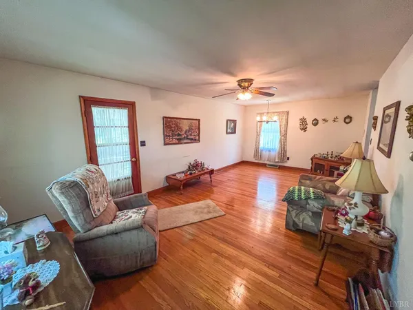 $279,900 | 1091 Acorn Road, Nathalie, VA 24577