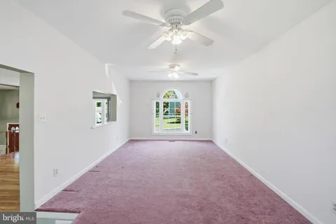 $1,099,000 | 6917 Jenkins Lane, Falls Church, VA 22043