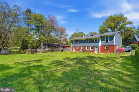 $1,099,000 | 6917 Jenkins Lane, Falls Church, VA 22043