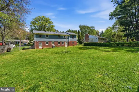 $1,099,000 | 6917 Jenkins Lane, Falls Church, VA 22043