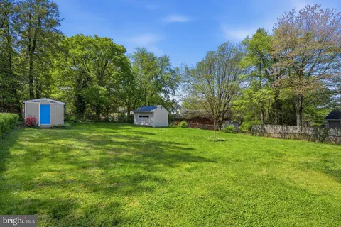 $1,099,000 | 6917 Jenkins Lane, Falls Church, VA 22043