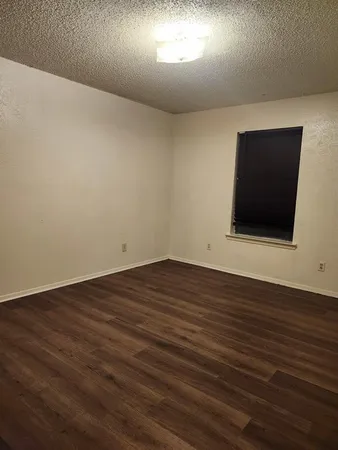 $960 | 2507 Stella Street, Unit C, Denton, TX 76201