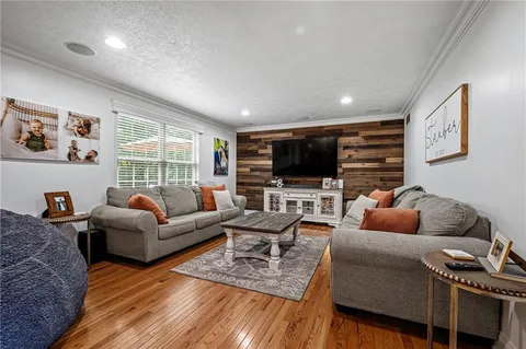 $485,000 | 305 Daniela Drive, New Kensington, PA 15068