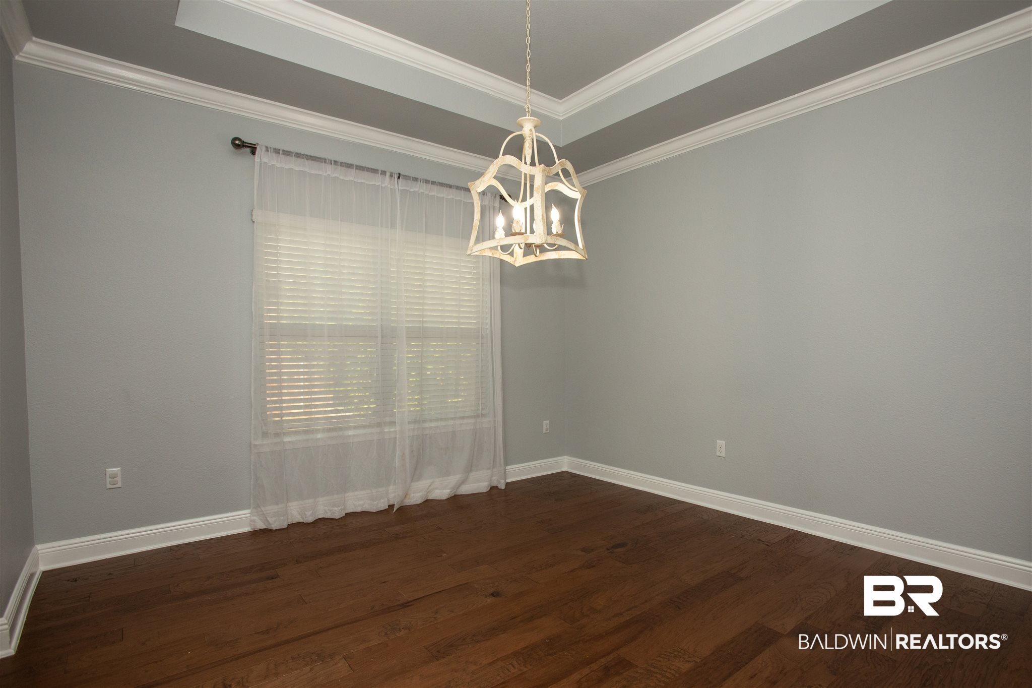 7029 Rocky Rd Loop Gulf Shores, AL 36542 - Photo 22 of 43 dining room
