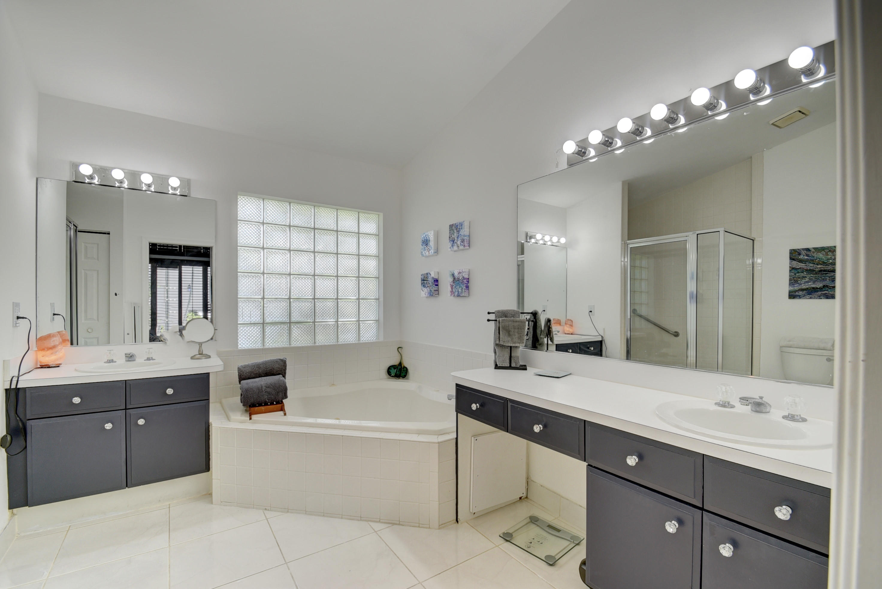 3683 Mykonos Court Boca Raton, FL 33487 - Photo 16 of 32 Mykonos21