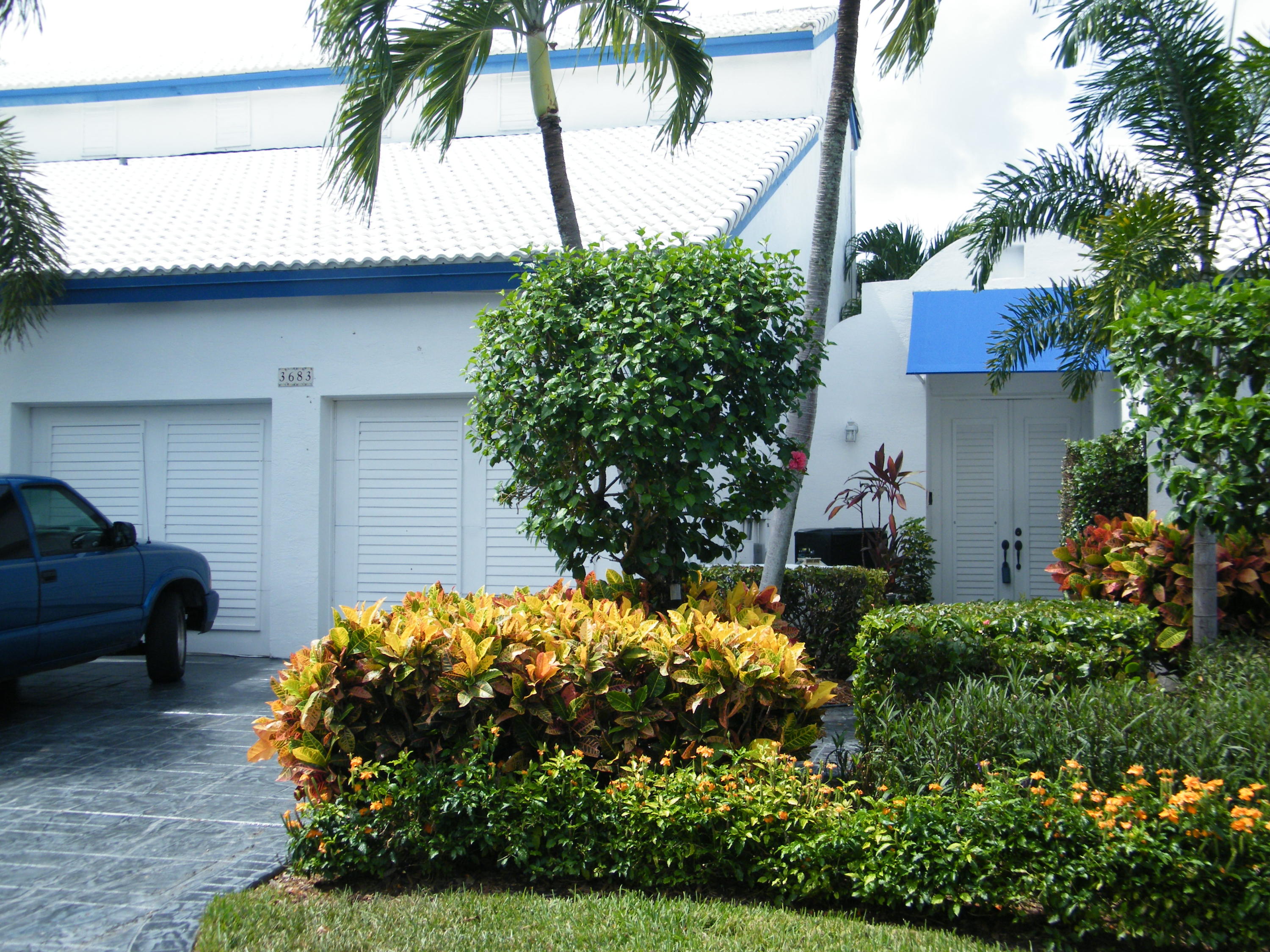 3683 Mykonos Court Boca Raton, FL 33487 - Photo 2 of 32 Front