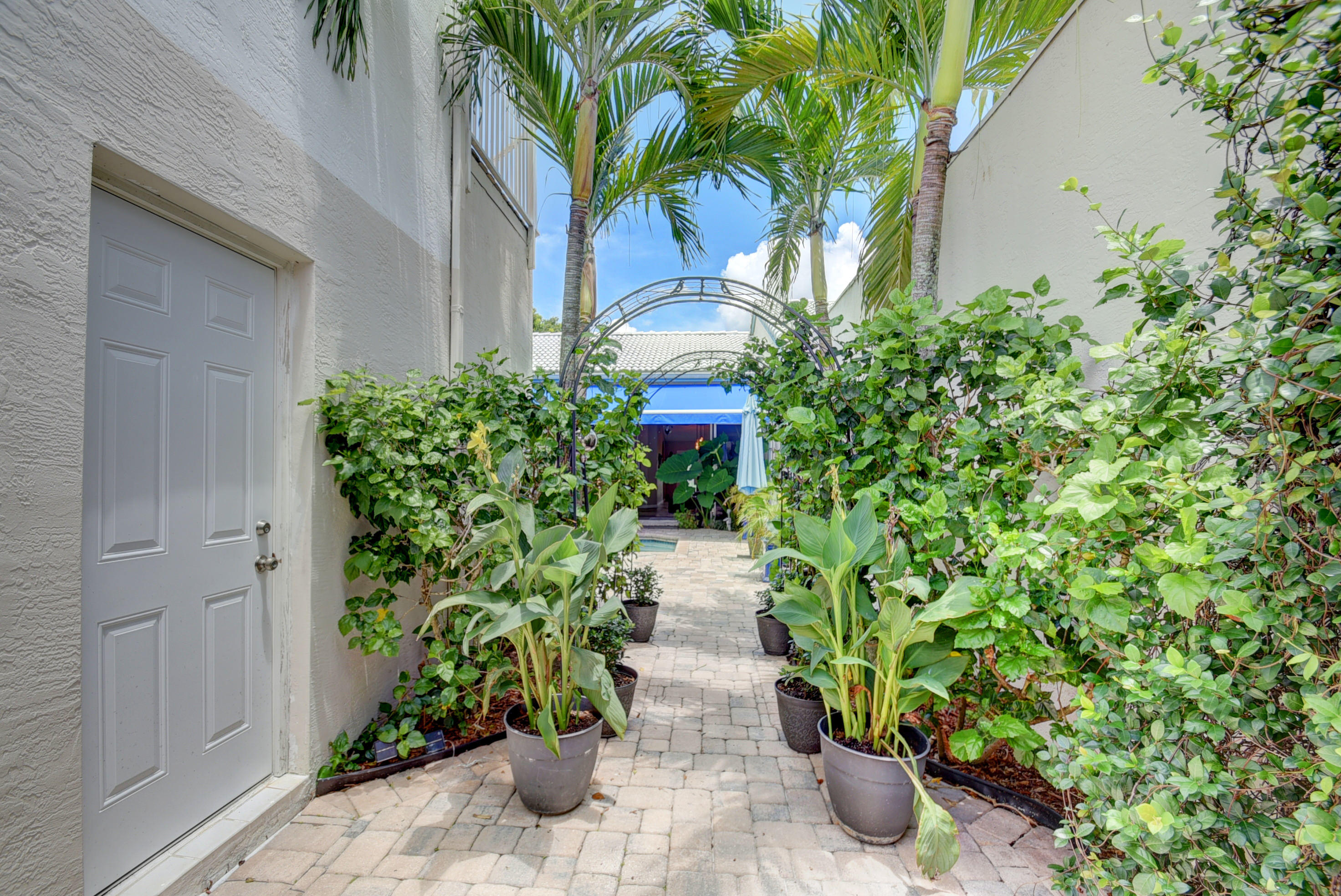 3683 Mykonos Court Boca Raton, FL 33487 - Photo 3 of 32 Mykonos3