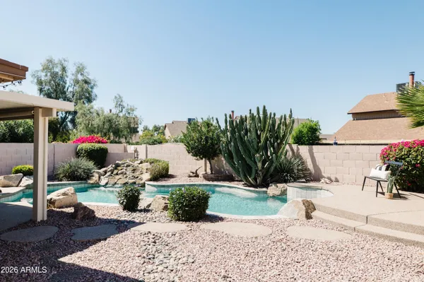 $500,000 | 720 North Hazelton Drive, Chandler, AZ 85226