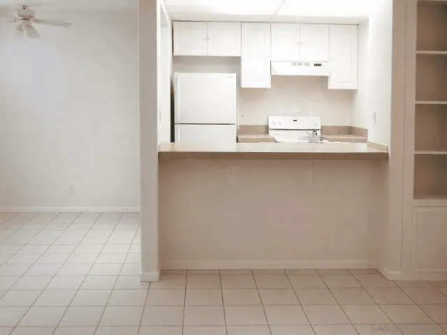 $1,900 | 2920 Briarwood Road, Unit B8, Bonita, CA 91902