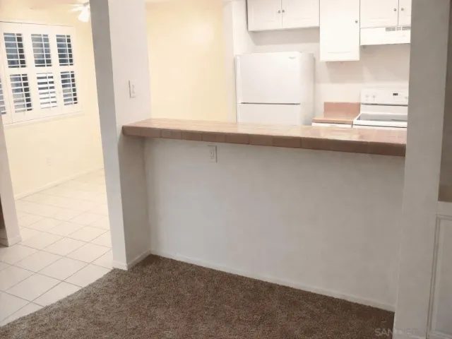 $1,900 | 2920 Briarwood Road, Unit B8, Bonita, CA 91902