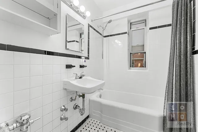 $550,000 | 575 Grand Street, Unit E506 | Lower East Side