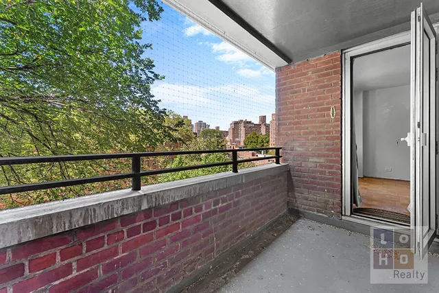 $550,000 | 575 Grand Street, Unit E506 | Lower East Side