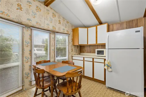 $59,990 | 725 37th Street Southeast, Unit 31, Auburn, WA 98002