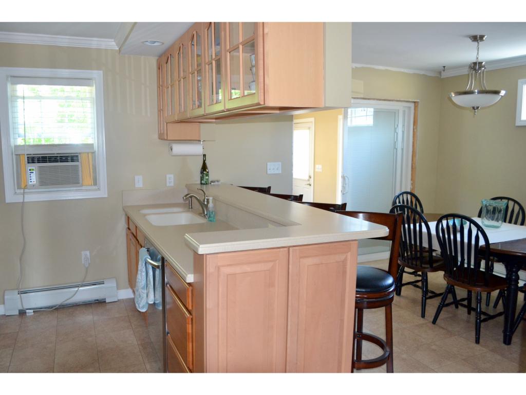 626 Bell Street Manchester, NH 03103 - Photo 11 of 36 Gallery Image 11