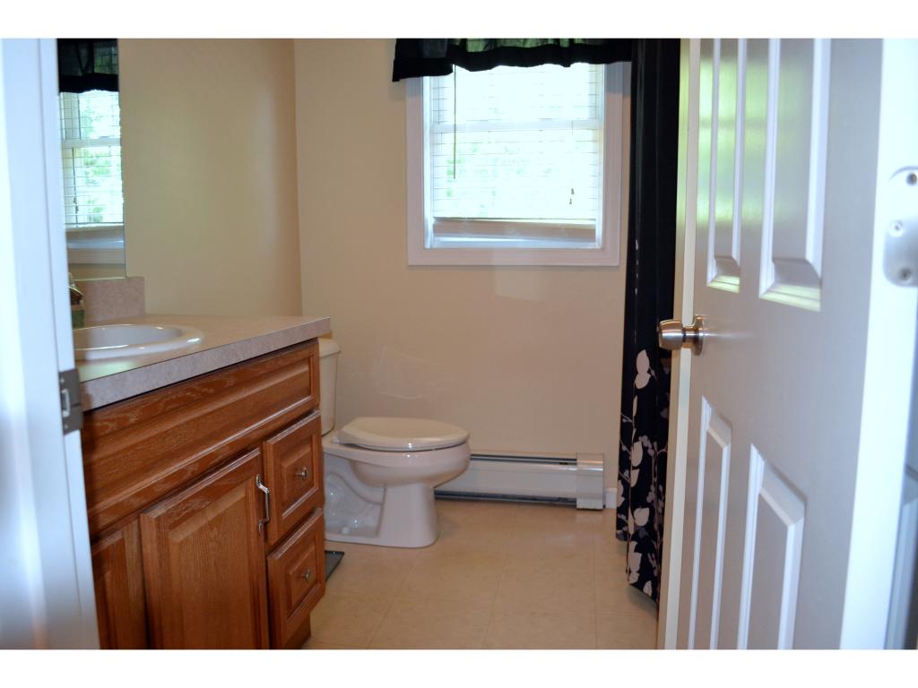 626 Bell Street Manchester, NH 03103 - Photo 17 of 36 Gallery Image 17