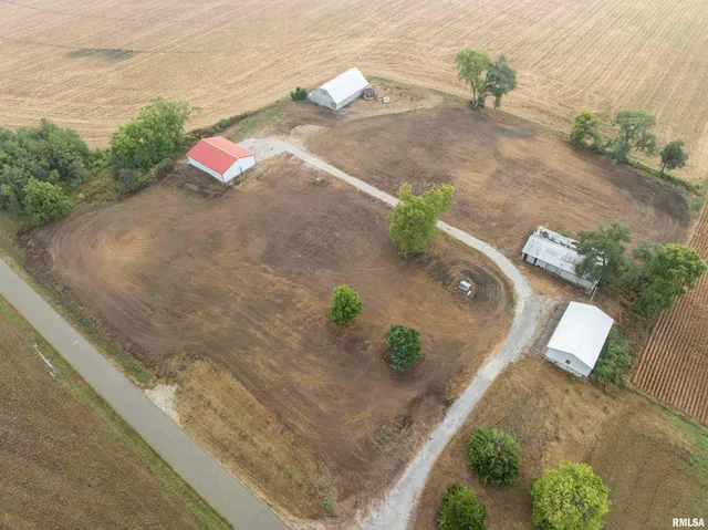 $199,000 | 7865 Spring Lake Road, Manito, IL 61546