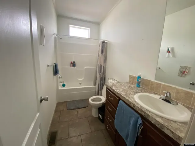 $280,000 | 810 Cliff Avenue, Riverton, WY 82501